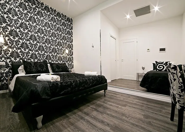 Key Luxury House בית הארחה 4*